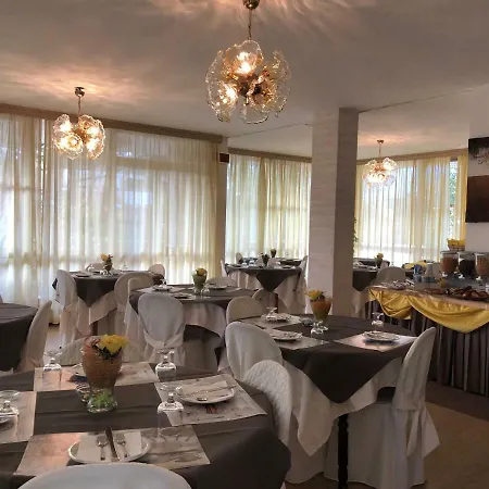 Hotel Fucsia Riccione