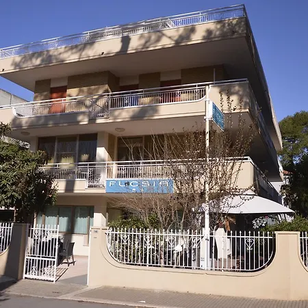 Fucsia リッチョーネ