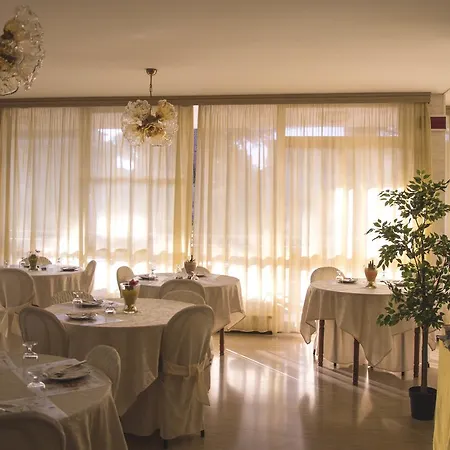 Ξενοδοχείο Fucsia Ριτσιόνε